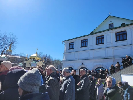 Мінкульт та журналісти звернулися до поліції через конфлікт з УПЦ МП у Лаврі, одну справу вже відкрили