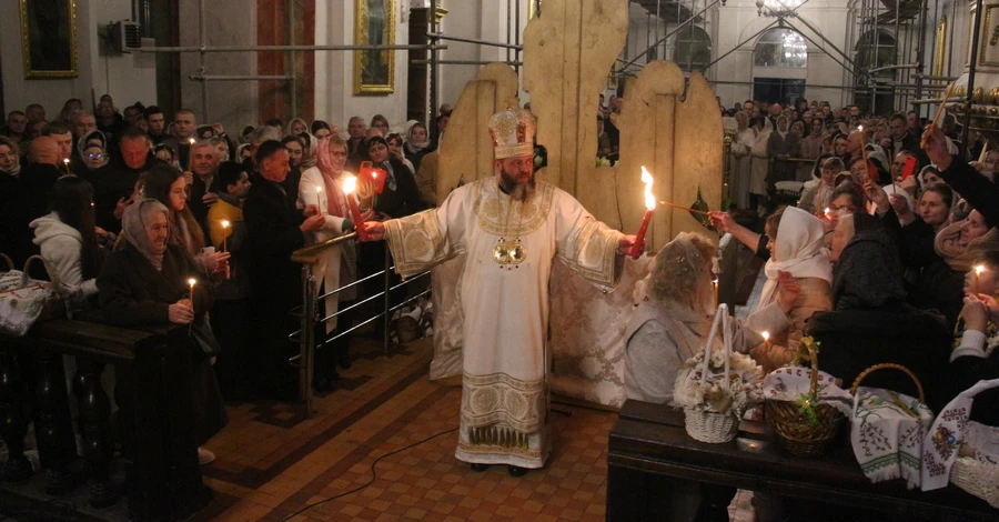 Делегація ПЦУ не їздила до Єрусалиму за благодатним вогнем - кошти передали ЗСУ