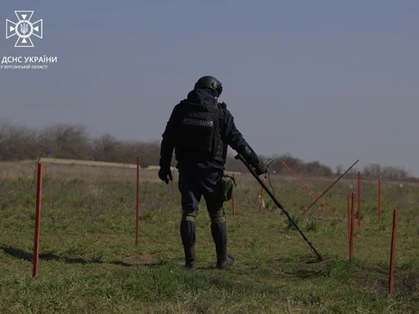 В Херсонской области во время разминирования подорвался сапер