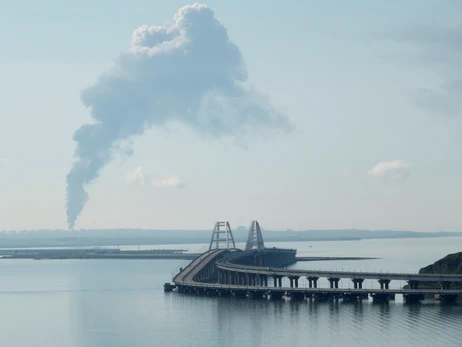 Краснодарский край и Брянскую область “атаковали дроны” - загорелась нефтебаза и поврежден самолет 