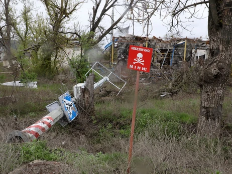 Зеленський пообіцяв, що розмінування території України не затягнеться на десятиліття