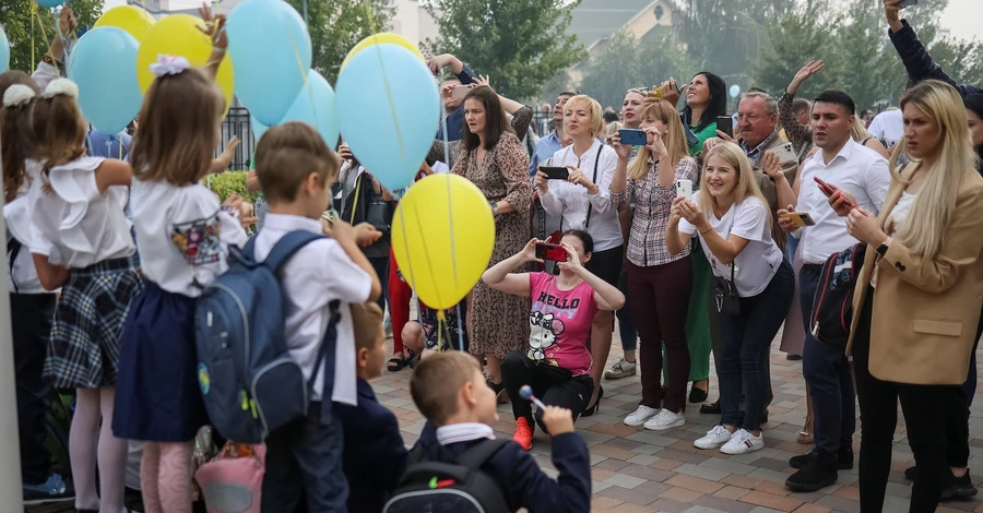 Міносвіти: Останній дзвоник у школах України пролунає 16 червня