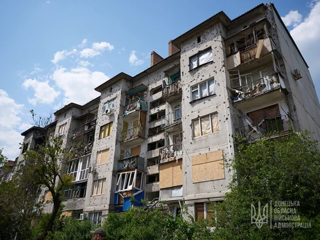 Жителі прилеглих до Бахмута міст: Війна війною, а помідори садити треба