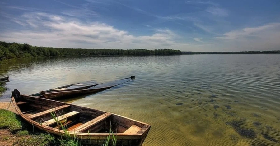 Мешканці Шацька: Ціни знизили на курорті на 40% – можна торгуватись