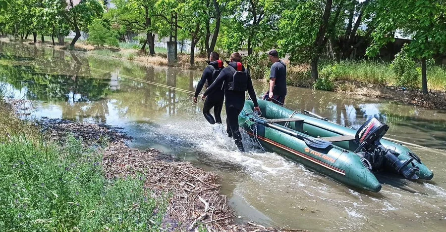 З Херсонщини вже евакуювали близько тисячі людей