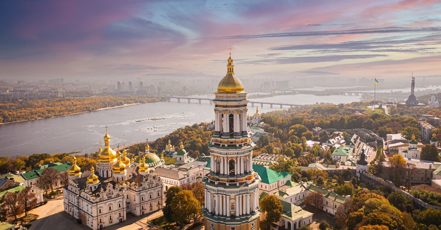 У Києво-Печерській лаврі вперше помоляться за упокій Івана Мазепи