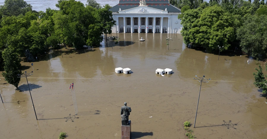 Жертвами затопления после подрыва Каховской ГЭС стали уже 10 человек