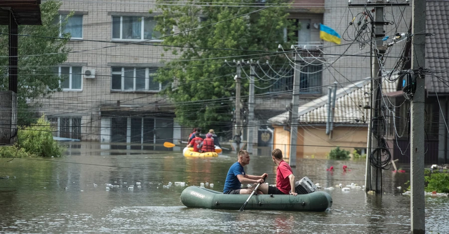 РФ знову обстріляла човен з волонтерами, постраждав іноземець 