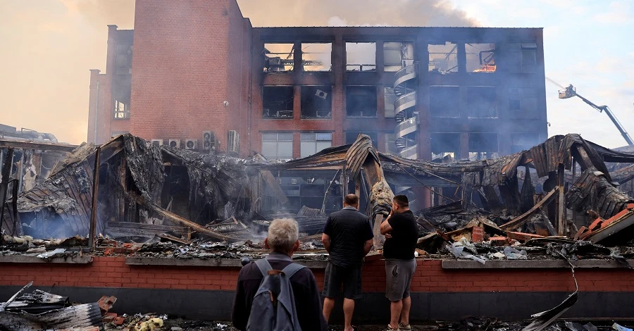 У Франції затримали близько тисячі людей, які протестували через вбивство підлітка поліцейським