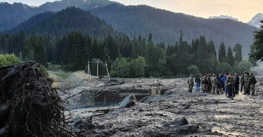 У Грузії зросла кількість загиблих через зсув ґрунту