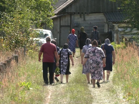 На Рівненщині затримали вчительку англійської мови після резонансної смерті двох синів