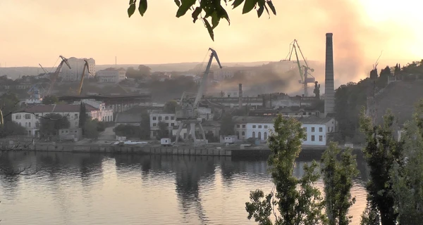 Удар по Севастопольській бухті: скільки ще у ворога залишилось носіїв «Калібрів»