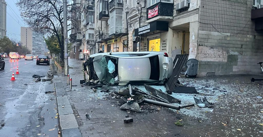 В центре Киева водитель 