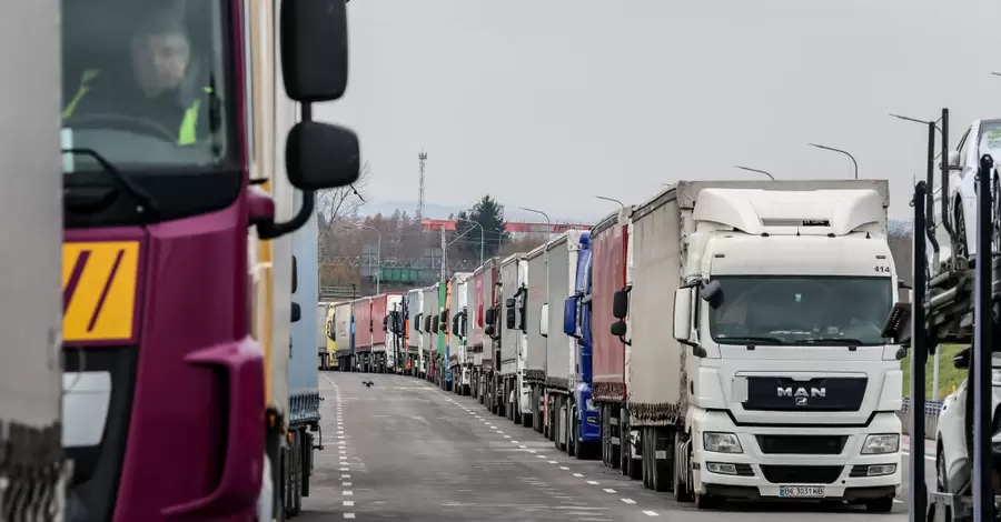 Блокаду на польсько-українському кордоні зніме Латвія або новий польський уряд 