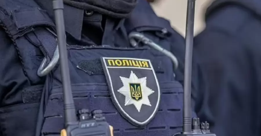 Поліцейські повідомлятимуть про повітряну тривогу через гучномовці