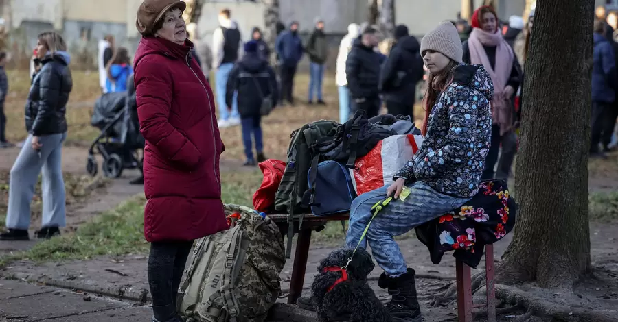 Львів'яни розповіли про наслідки ракетної атаки: Вибух - і все посипалось. У зятя - зламані ребра