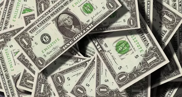 Минфин опровергло информацию, что переводы на карты будут контролироваться 