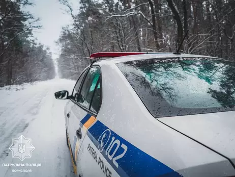 На Київщині поліцейські влаштували погоню за п'яним лихачем, який наїхав на правоохоронця