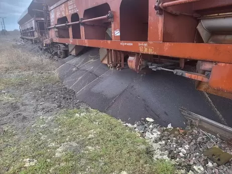 У Польщі висипали український ріпак з трьох зерновозів, які прямували до Німеччини