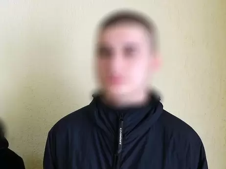 В Ивано-Франковске задержали 16-летнего парня, который со знакомыми избивал пожилых людей