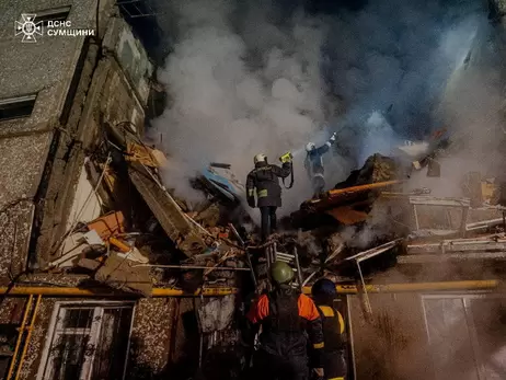 У Сумах оголошено дводенну жалобу, завали ще розбирають 