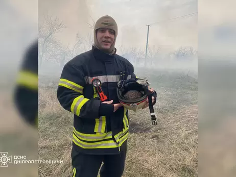 В Кривом Роге спасли ежика, который оказался в огненной ловушке