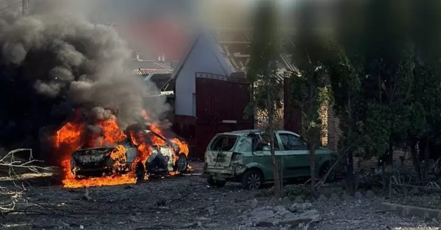 В Запорожье от ракетного удара погибли четыре человека, среди пострадавших - журналисты