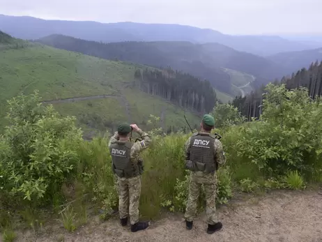 За добу в горах спіймали десятьох ухилянтів, деяких зупиняли пострілами