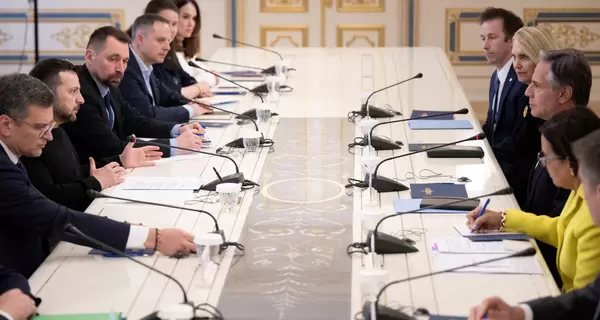 Недостача ПВО – самая большая проблема для Украины, - Зеленский в разговоре с Блинкеном 