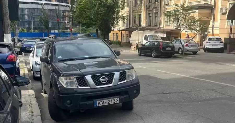 Антикорупціонера Шабуніна звинуватили у привласненні авто, яке передбачалося для фронту