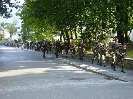 Армія Швейцарії охоронятиме «мирний саміт» без дозволу парламенту