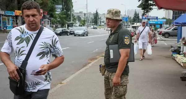 ТЦК налагает штрафы, суд – отменяет: когда сталкиваются два равнозначных закона