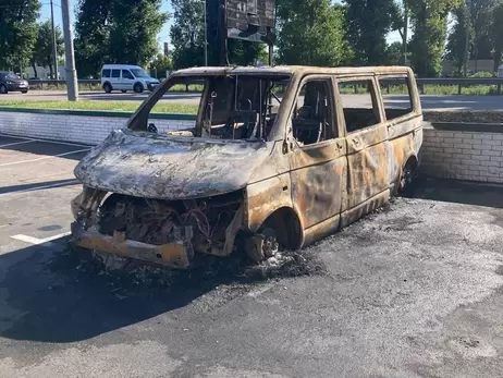 У Києві невідомі спалили машину медслужби Третьої штурмової бригади