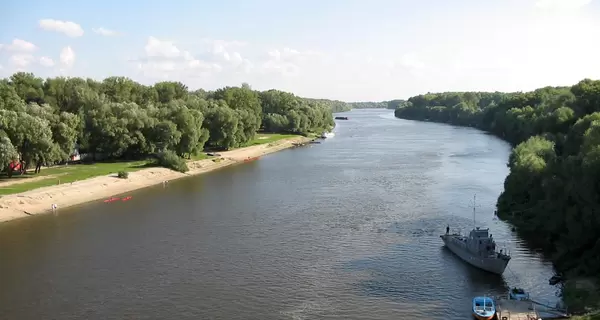 Вода в Киеве и области безопасна, худшая ситуация с загрязнением - на Сумщине 