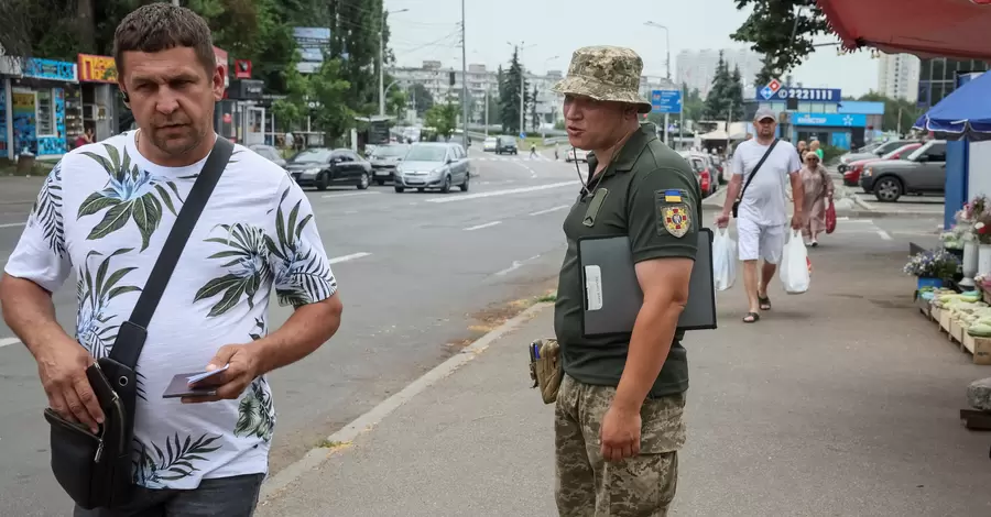 После массовых рейдов в Киеве явка мужчин в ТЦК увеличилась