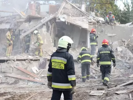 У Дніпрі оголосили День жалоби за жертвами російського ракетного обстрілу