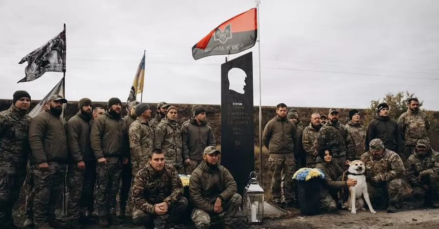 У день народження Да Вінчі на Донеччині відкрили стелу на його честь