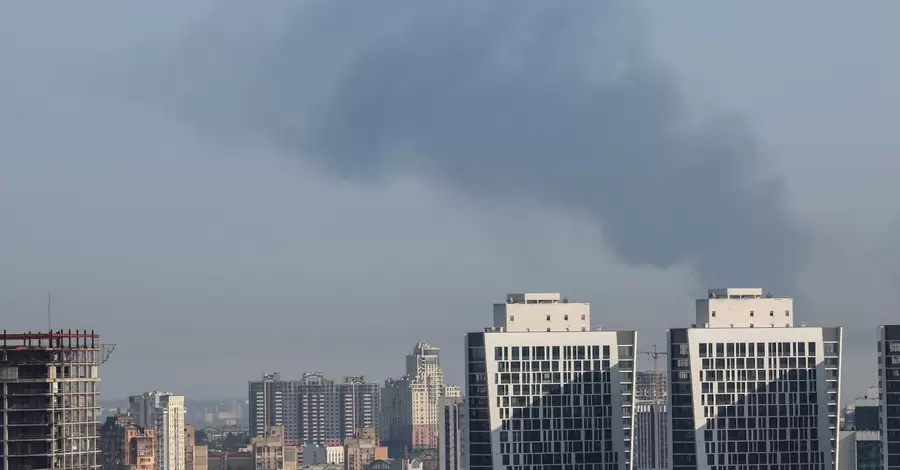 Росіяни знову атакували безпілотниками Харків, є постраждалі