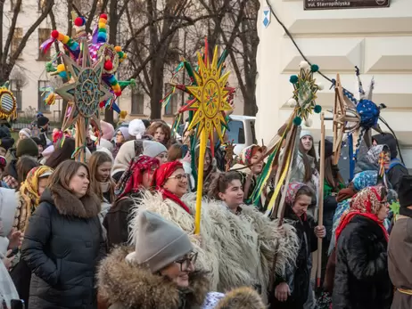 Во Львове состоялось шествие звездарей - впервые с начала полномасштабной войны 