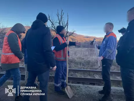 На границе со Словакией задержали уклонистов, переодетых в железнодорожников