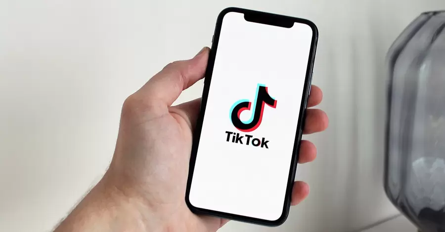 Трамп підписав указ про відтермінування заборони TikTok на 75 днів