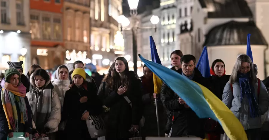 У Чехії, Німеччині та Польщі хочуть створити центри для повернення українських біженців додому