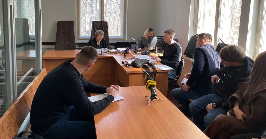 Нардепу Тищенку суд подовжив цілодобовий домашній арешт