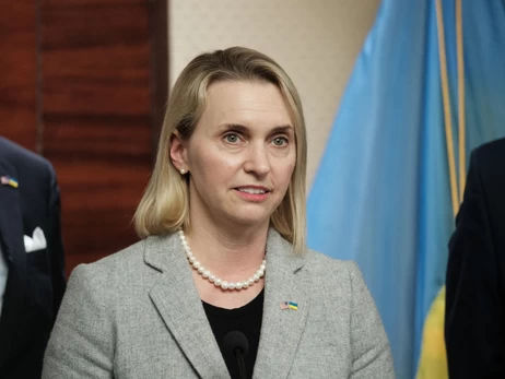 Посол США Брінк відреагувала на нічну атаку України - цього разу згадала Росію