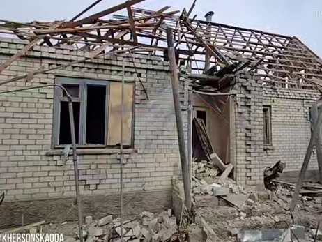 В Херсоне после российских обстрелов под завалами оказались беременная женщина и ребенок