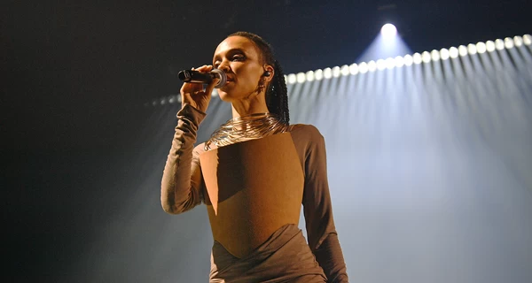 FKA Twigs отменила выступление на фестивале Coachella из-за отказа США в выдаче визы