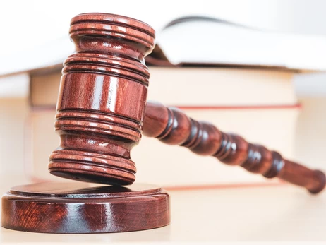 Суд зобов'язав курсантку виплатити 264 тисячі гривень університету після відрахування