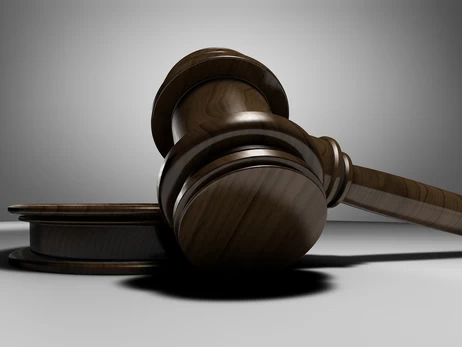 У Харкові суд стягнув у дохід держави майно патрульного на 7,8 мільйона 