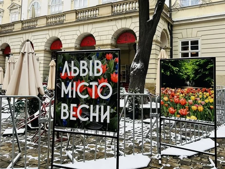 Анекдоты и мемы недели: мало нам Трампа, так еще и снег в апреле