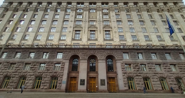 Протистояння між КМВА та КМДА - рішення про розширення повноважень Кличка призупинив суд